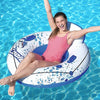 Ciambella Poltrona Coolerz Luxury Con Schienale 119 Cm Blu E Bianco Giochi e giocattoli/Sport e giochi all'aperto/Giochi aquatici e piscine per bambini/Canotti e gonfiabili galleggianti Trade Shop italia - Napoli, Commerciovirtuoso.it