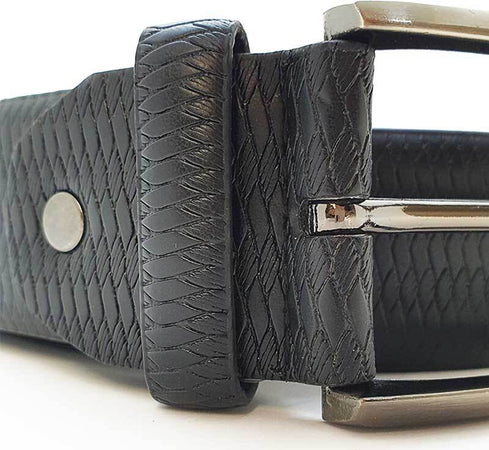 Cintura Uomo Effetto Maglia Foderata in Pelle Nera O Blu per Uomo Con Fibbia in Metallo E Circonferenza Regolabile CLFC1800681 Moda/Uomo/Accessori/Cinture You Store - Messina, Commerciovirtuoso.it