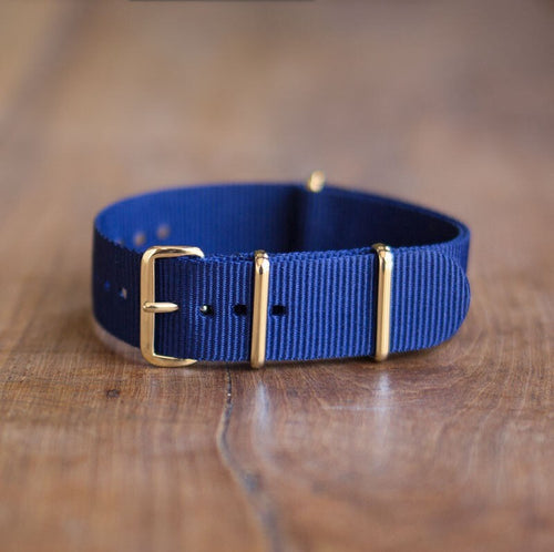 Cinturino In Nylon Universale Ricambio Orologio Larghezza 20mm Blu Orologi e gioielli > Cinturini per orologi Trade Shop italia - Napoli, Commerciovirtuoso.it