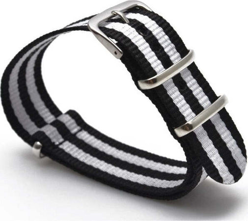 Cinturino Nylon Universale Ricambio Orologio Larghezza 20mm Bianco Nero Moda/Uomo/Orologi/Cinturini Trade Shop italia - Napoli, Commerciovirtuoso.it