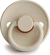 Ciuccio FRIGG Classic Cream Latex 0-6 mesi Prima infanzia/Succhietti e massaggiagengive/Succhietti La Casa Del Bebè - Napoli, Commerciovirtuoso.it