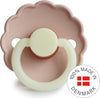 Ciuccio FRIGG Daisy Blush Night Latex 0-6 Prima infanzia/Succhietti e massaggiagengive/Succhietti La Casa Del Bebè - Napoli, Commerciovirtuoso.it