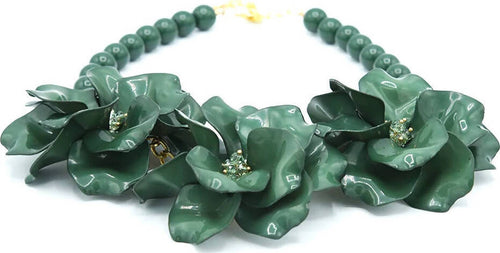 Collana Da Donna in Zamak E Resina Colorata Collana Girocollo Fashion Con Perle E 3 Fiori Satinati Chiusura Regolabile Nickel Free Moda/Donna/Gioielli/Collane Leclaf - Napoli, Commerciovirtuoso.it