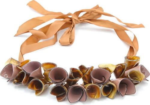 Collana Donna Collana Fashion Campanelle in Zamak E Resina Collana Regolabile Chiusura Doppio Nastro in Raso Moda/Donna/Gioielli/Collane Leclaf - Napoli, Commerciovirtuoso.it