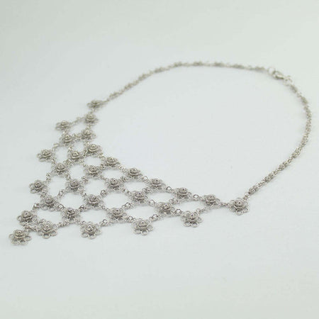 Collana donna filigrana sarda in argento rodiato nido d'ape a fiore