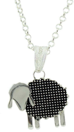 Collana in argento con pendente pecorella filigranata brunita