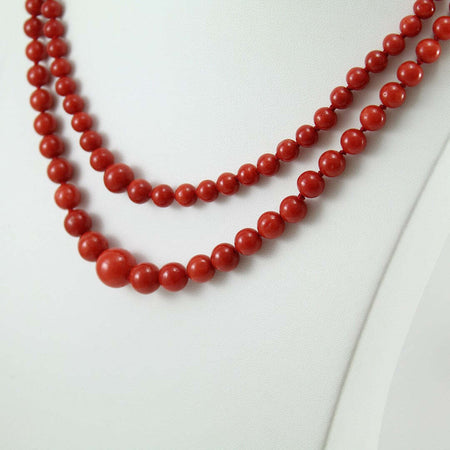 Collana Donna Lunga Doppio Filo Corallo Rosso E Chiusura Fiore In Oro Giallo