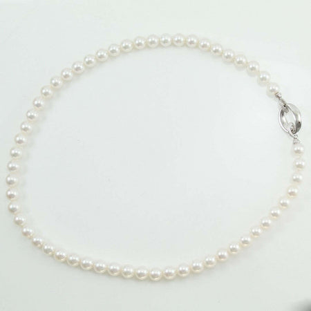 Collana donna perle Akoya giapponesi Coscia chiusura oro bianco e diamanti