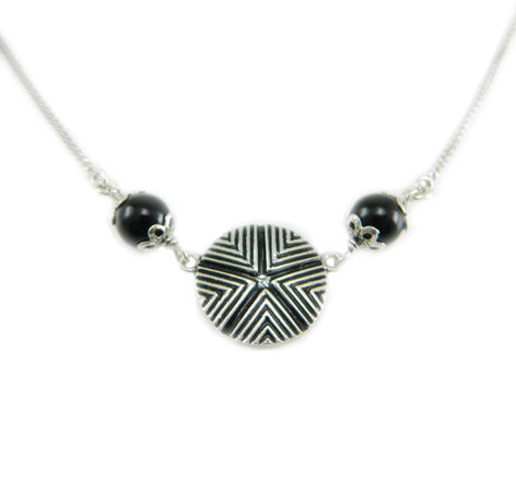 Girocollo Portafortuna Sardo Su Coccu In Argento 800 Brunito Con 3 Sfere In Onice Nero (6, 8, 10 Mm). Filigrana Manunta, Fatto A Mano In Sardegna. - 4
