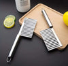 Coltello Ondulato Per Patate Cetrioli In Acciaio Affettatrice Accessori Cucina Casa e cucina/Utensili da cucina/Taglia patate Trade Shop italia - Napoli, Commerciovirtuoso.it