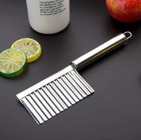 Coltello Ondulato Per Patate Cetrioli In Acciaio Affettatrice Accessori Cucina Casa e cucina/Utensili da cucina/Taglia patate Trade Shop italia - Napoli, Commerciovirtuoso.it