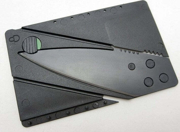 COLTELLO TATTICO A CARTA DI CREDITO CARDSHARP PIEGHEVOLE CARD KNIFE CAMPEGGIO Sport e tempo libero/Attività ricreative all'aperto/Camping e outdoor/Coltelli e attrezzi/Coltelli tascabili Trade Shop italia - Napoli, Commerciovirtuoso.it