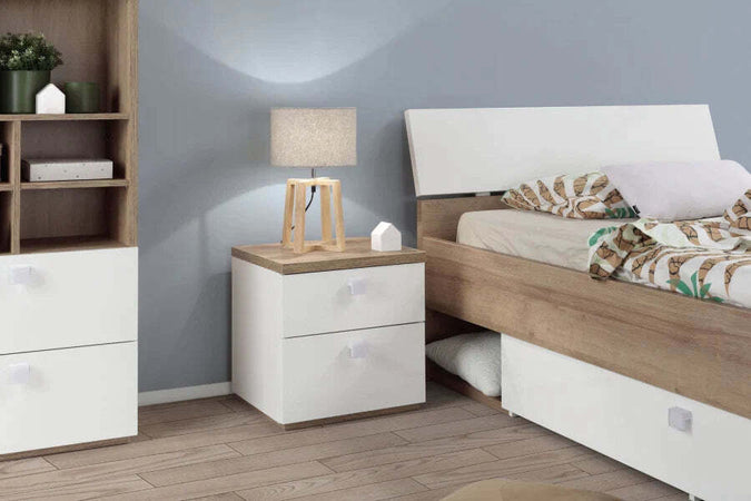 Comodino bianco laccato Globo con 2 cassetti per cameretta moderna Casa e cucina/Arredamento/Camera da letto/Comodini Decor Space - Altamura, Commerciovirtuoso.it
