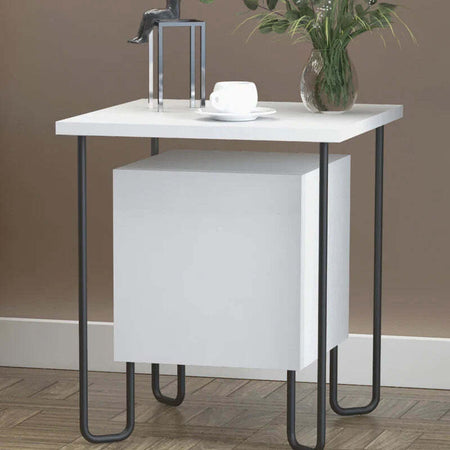 Comodino-Moderno-con-Armadietto-e-Mensola-in-Legno-e-Gambe-in-Metallo,-40x40x45cm-BV9831-584V00WTBV9