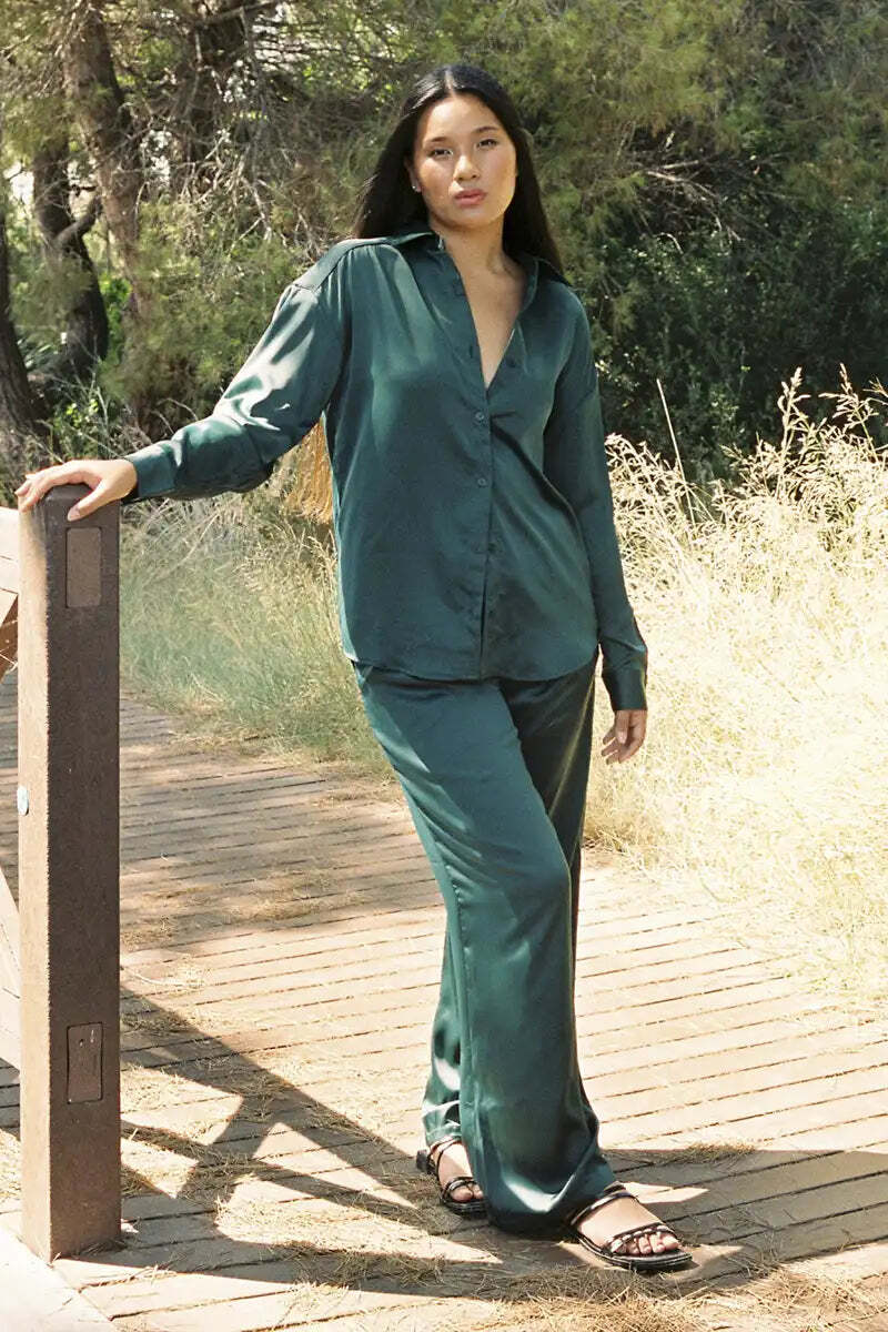 COMPANIA FANTASTICA Camicia verde satinata