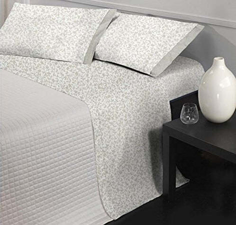 Completo Lenzuola Morbido Letto Matrimoniale In Cotone 100% Cavalieri Giusy Colori Grigio/Beige Casa e cucina/Tessili per la casa/Biancheria da letto/Lenzuola e federe/Set di lenzuola e federe La Bottega del Risparmio - Bari, Commerciovirtuoso.it
