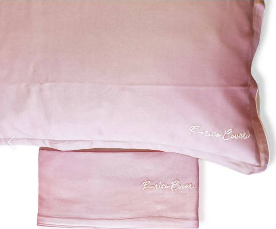 Completo Letto Matrimoniale In Puro Raso Di Cotone 100% Enrico Coveri Con Finitura A Piping E Logo Ricamato Casa e cucina/Tessili per la casa/Biancheria da letto/Lenzuola e federe/Set di lenzuola e federe Puleo Casa - Palermo, Commerciovirtuoso.it