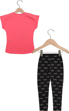 Completo Sport Estivo Bimba Leggings e T-shirt Completino Tuta Coordinato Rosa e Nero Fantasia Stampato Estate Maglia Girocollo Pantaloni Lunghi Bambina COMPLETINO Piccole Canaglie - Tropea, Commerciovirtuoso.it