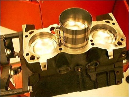 COMPRIMI STRINGI FASCE ELASTICHE PER SEGMENTI PISTONI INSERIM CILINDRI 60-195 mm Auto e Moto/Moto accessori e componenti/Motori e componenti motore/Pistoni e fasce elastiche Trade Shop italia - Napoli, Commerciovirtuoso.it