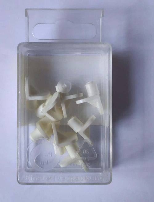 CONDY---8-REGGIMENSOLE-6MM-IN-PLASTICA-BIANCA