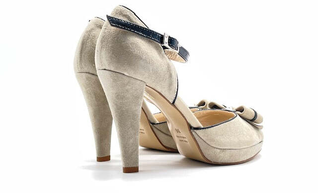 CONFORT sandalo scamosciato beige