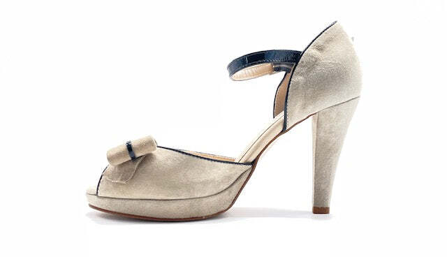 CONFORT sandalo scamosciato beige