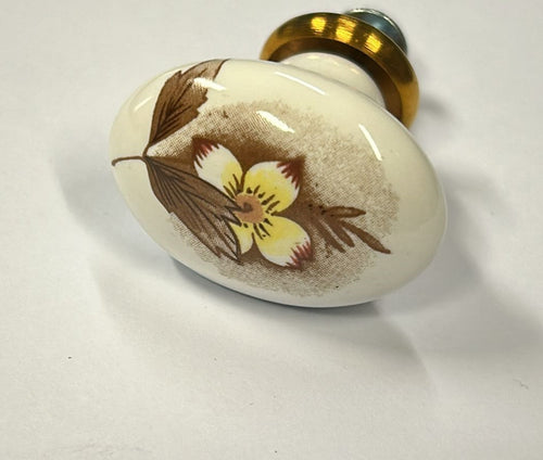 CONNEX---POMOLO-IN-PORCELLANA-OVALE-FIORE-MARRONE