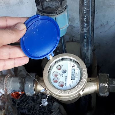 Contatore per acqua fredda con tergicristallo e lettura diretta Fai da te/Materiale elettrico/Misuratori di corrente La Zappa - Altamura, Commerciovirtuoso.it