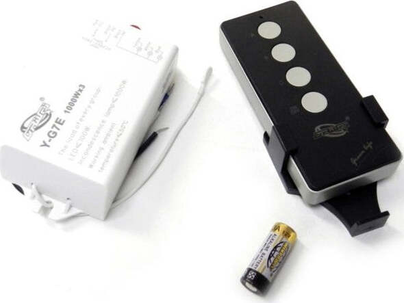 Controllo Telecomando Switch Wireless Luci Illuminazione 1000w X 3 Canali Fai da te/Materiale elettrico/Interruttori e dimmer/Dimmer Trade Shop italia - Napoli, Commerciovirtuoso.it