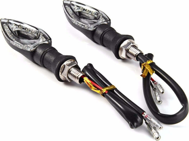 COPPIA INDICATORE DI DIREZIONE A 12 LED FORMA DI FRECCIA PUNTA PER MOTO SCOOTER Auto e Moto/Parti per auto/Luci lampadine e indicatori/Blocchi illuminazione e componenti/Blocchi luci antinebbia Trade Shop italia - Napoli, Commerciovirtuoso.it