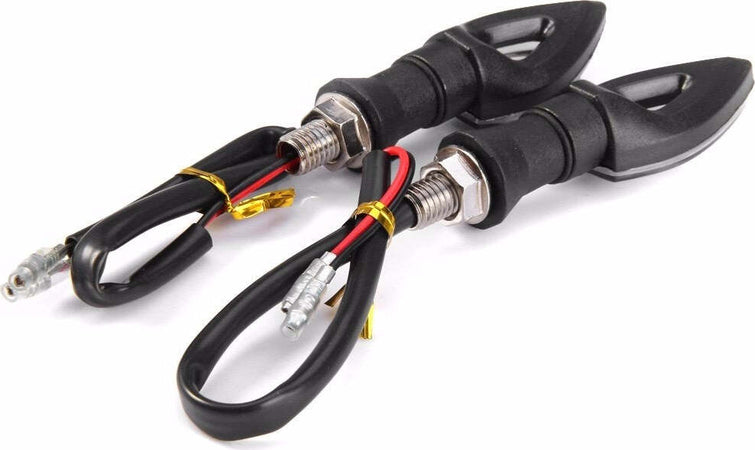 COPPIA INDICATORE DI DIREZIONE A 12 LED FORMA DI FRECCIA PUNTA PER MOTO SCOOTER Auto e Moto/Parti per auto/Luci lampadine e indicatori/Blocchi illuminazione e componenti/Blocchi luci antinebbia Trade Shop italia - Napoli, Commerciovirtuoso.it