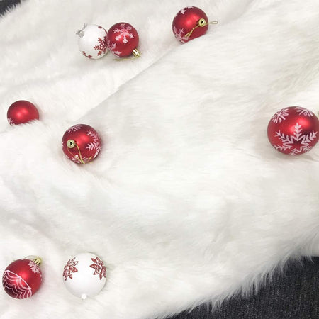 Copri base Bianca tonda per Albero di Natale pelliccia a pelo lungo Casa e cucina/Decorazioni per interni/Addobbi e decorazioni per ricorrenze/Decorazioni natalizie/Basi e supporti per alberi di Natale MagiediNatale.it - Altamura, Commerciovirtuoso.it