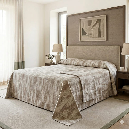 Copriletto Matrimoniale Alexander Tuscany Home Moiré – Jacquard 260x260 cm - The King Luxury