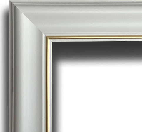 Cornice-Bugna-Preassemblata-per-Boiserie-in-polimeri-linea-GOLD-(filo-oro)-bianco-Avorio-9010-varie-dimensioni
