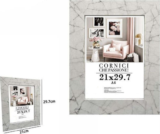 Cornice Portafoto Quadri Tele Poster 21x29.7cm Modello Effetto Marmo Bianco 71655 Casa e cucina/Decorazioni per interni/Album fotografici cornici e accessori/Cornici foto/Cornici da parete e da tavolo Trade Shop italia - Napoli, Commerciovirtuoso.it