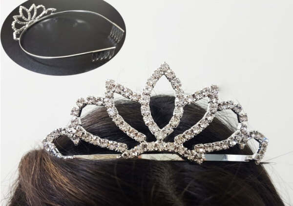 Corona Coroncina Tiara Diadema Festa Addio Nubilato Ferma Capelli Acconciatura Casa e cucina/Hobby creativi/Materiali per hobby creativi/Forniture per feste/Decorazioni nozze/Accessori da sposa Trade Shop italia - Napoli, Commerciovirtuoso.it