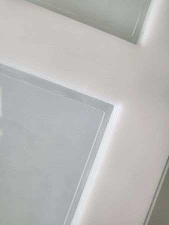 CROCE RIFLESSO IN PLEXIGLASS TRASPARENTE E BIANCO LUCE LED E BATTERIE