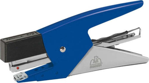 Cucitrice a pinza Primula 6-2 - colori assortiti - Romeo Maestri Cancelleria e prodotti per ufficio/Archivio ufficio e accessori per scrivania/Spillatrici e perforatrici/Spillatrici manuali Eurocartuccia - Pavullo, Commerciovirtuoso.it