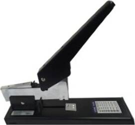 Cucitrice da tavolo 136 - alti spessori - max 240 fogli - Molho Leone Cancelleria e prodotti per ufficio/Archivio ufficio e accessori per scrivania/Spillatrici e perforatrici/Spillatrici elettriche e a batteria Eurocartuccia - Pavullo, Commerciovirtuoso.it