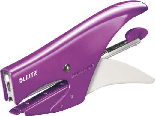 Cucitrice Wow a pinza 5547 - viola - Leitz Cancelleria e prodotti per ufficio/Archivio ufficio e accessori per scrivania/Spillatrici e perforatrici/Spillatrici manuali Eurocartuccia - Pavullo, Commerciovirtuoso.it