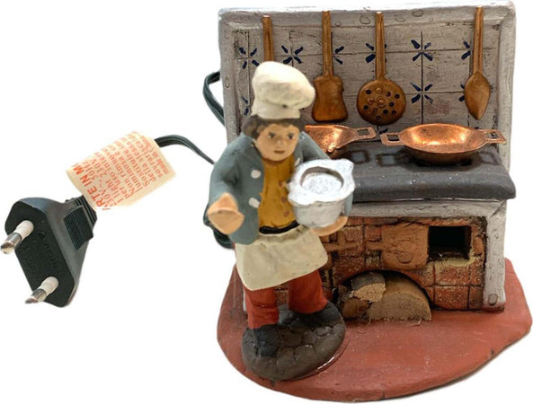 Cuoco con pentole e fuoco statuetta in terracotta artigianale per presepe napoletano da h 10 cm Casa e cucina/Decorazioni per interni/Addobbi e decorazioni per ricorrenze/Decorazioni natalizie/Presepi/Statuine e fondali per il presepe MagiediNatale.it - Altamura, Commerciovirtuoso.it
