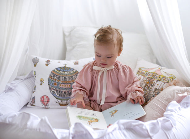 Cuscino Atelier Choux Hot Air Balloon Velluto Casa e cucina/Tessili per la casa/Biancheria per culle e lettini/Biancheria bebè/Cuscini di sostegno per neonati La Casa Del Bebè - Napoli, Commerciovirtuoso.it