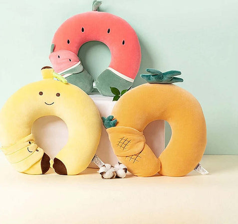 Cuscino Da Viaggio Con Mascherina Frutta Anguria Banana Ananas 31cm Viaggi Aereo Moda/Valigie borse e accessori da viaggio/Accessori/Accessori da viaggio/Cuscini da viaggio Trade Shop italia - Napoli, Commerciovirtuoso.it