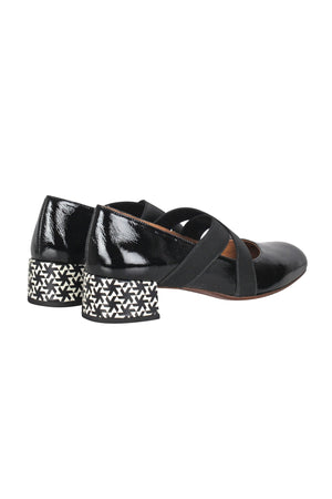 CHIE MIHARA Chie Mihara - Scarpe basse - 460781 - Nero da donna