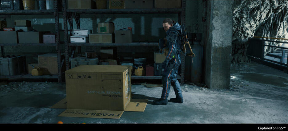 DEATH-STRANDING-DIRECTOR'S-CUT-PS5-ES