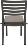 DEXTER---sedia-da-giardino-in-alluminio-impilabile-completa-di-cuscino-Taupe-Milani-Home