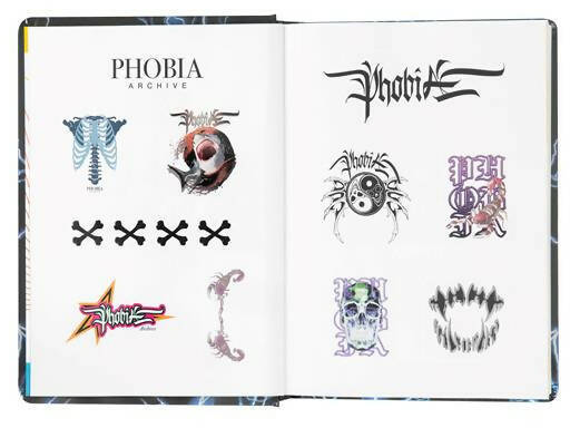 Diario 16 Mesi 2023-2024 Medium Comix Limited Edition per La Scuola Franco Cosimo Panini