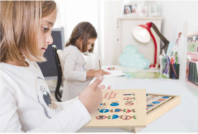 Dida - Domino Segnali Stradali 28 Pz - In Legno Per Bambini Gioco Da Tavolo