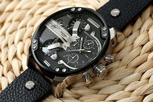 Diesel Orologio Mr. Daddy 2.0 DZ7313 Moda/Uomo/Orologi/Orologi da polso Dupers Club - Campo di Giove, Commerciovirtuoso.it