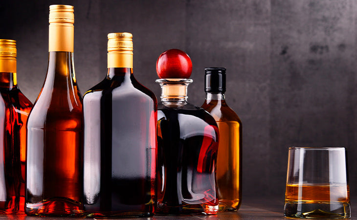 Bottiglia in vetro per distillati vino e liquori modello "Opera" trasparente